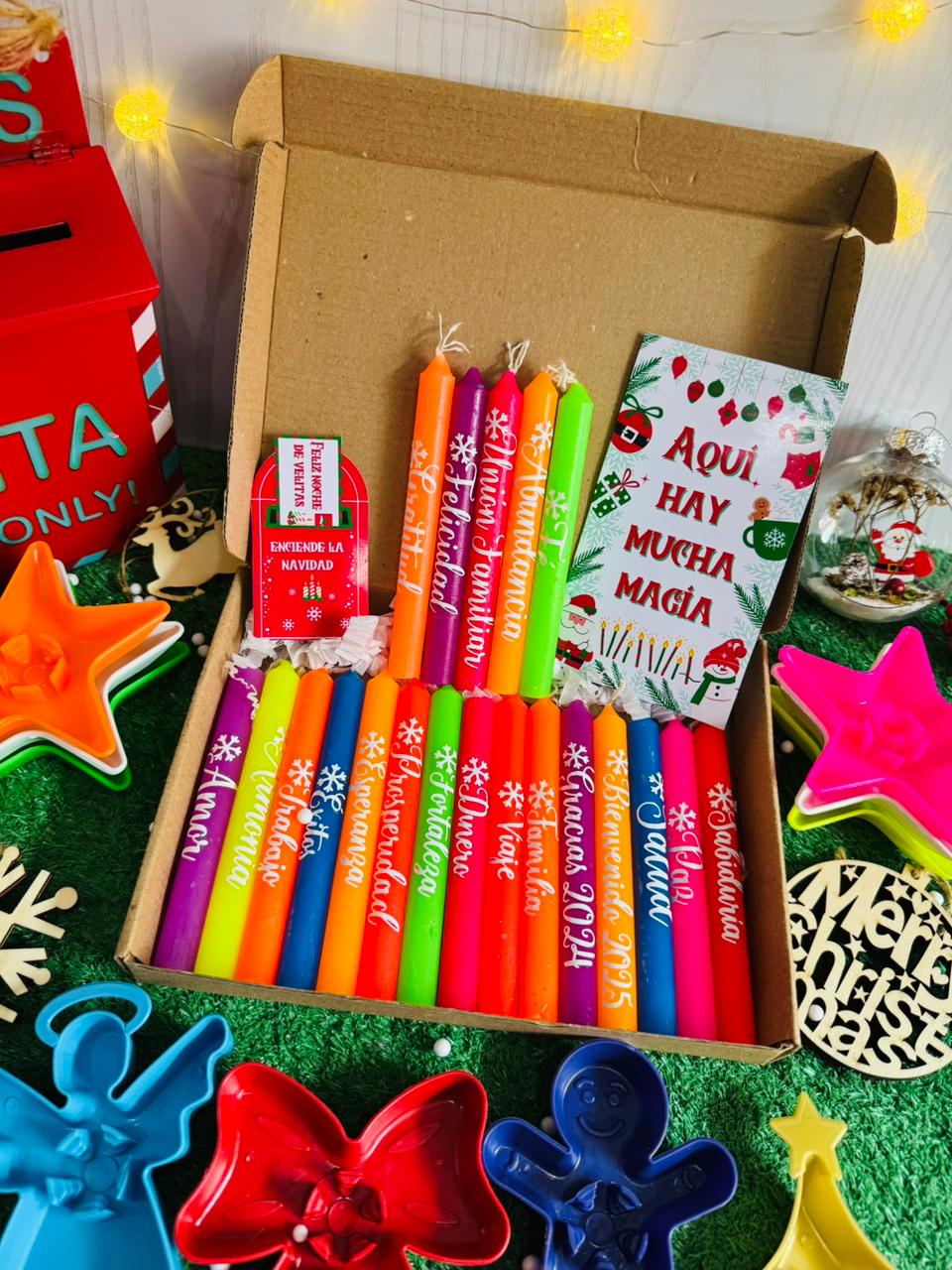 Velas marcadas con deseos y soportes